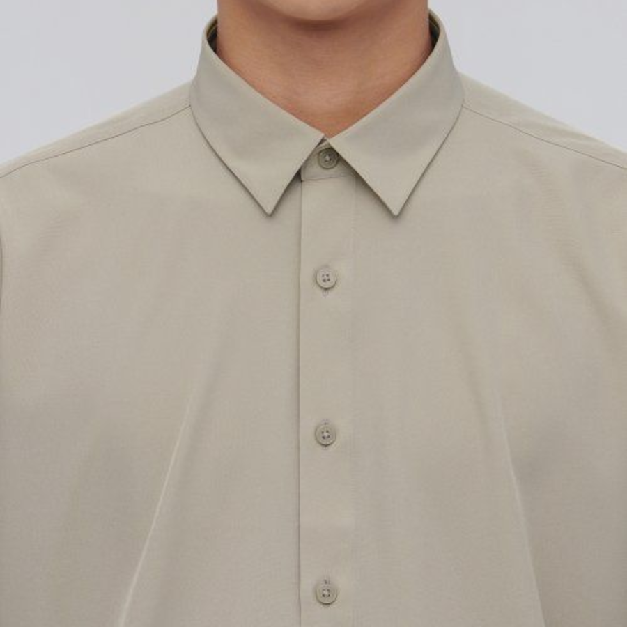 Relax Fit Silky Shirt [Light Beige]