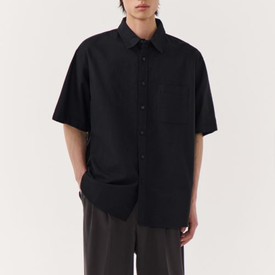 Relaxed Oxford Short-Sleeve Shirt [Black]