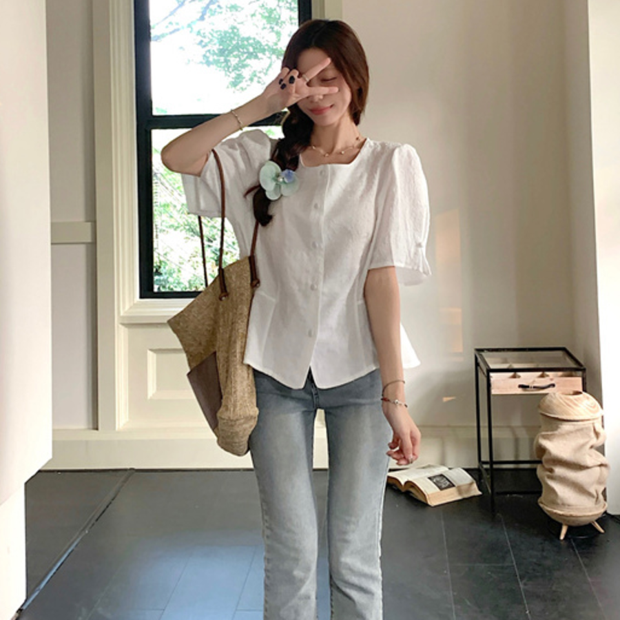 Swan – блузка Square Short Sleeve Blouse