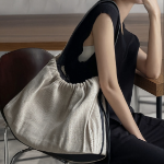 Modern Daily 3-Way Bag — лёгкая универсальная сумка на каждый день