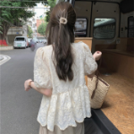 Античный комплект с пышными рукавами и брюками