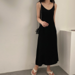 Льняная рубашка с длинным сарафаном без рукавов