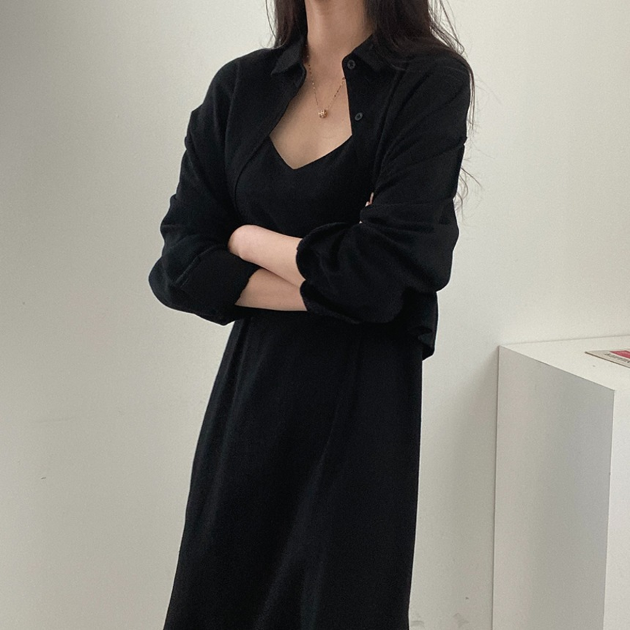 Льняная рубашка с длинным сарафаном без рукавов