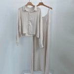 Льняная рубашка с длинным сарафаном без рукавов