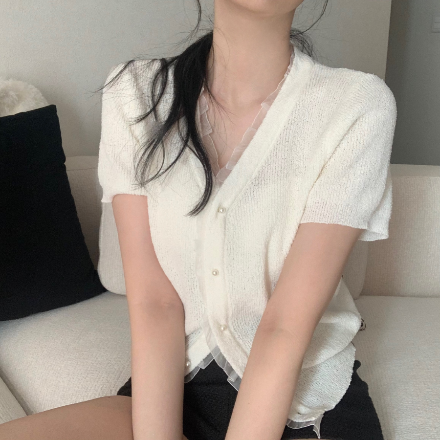 Bell Lace Pearl Short-Sleeve Cardigan
