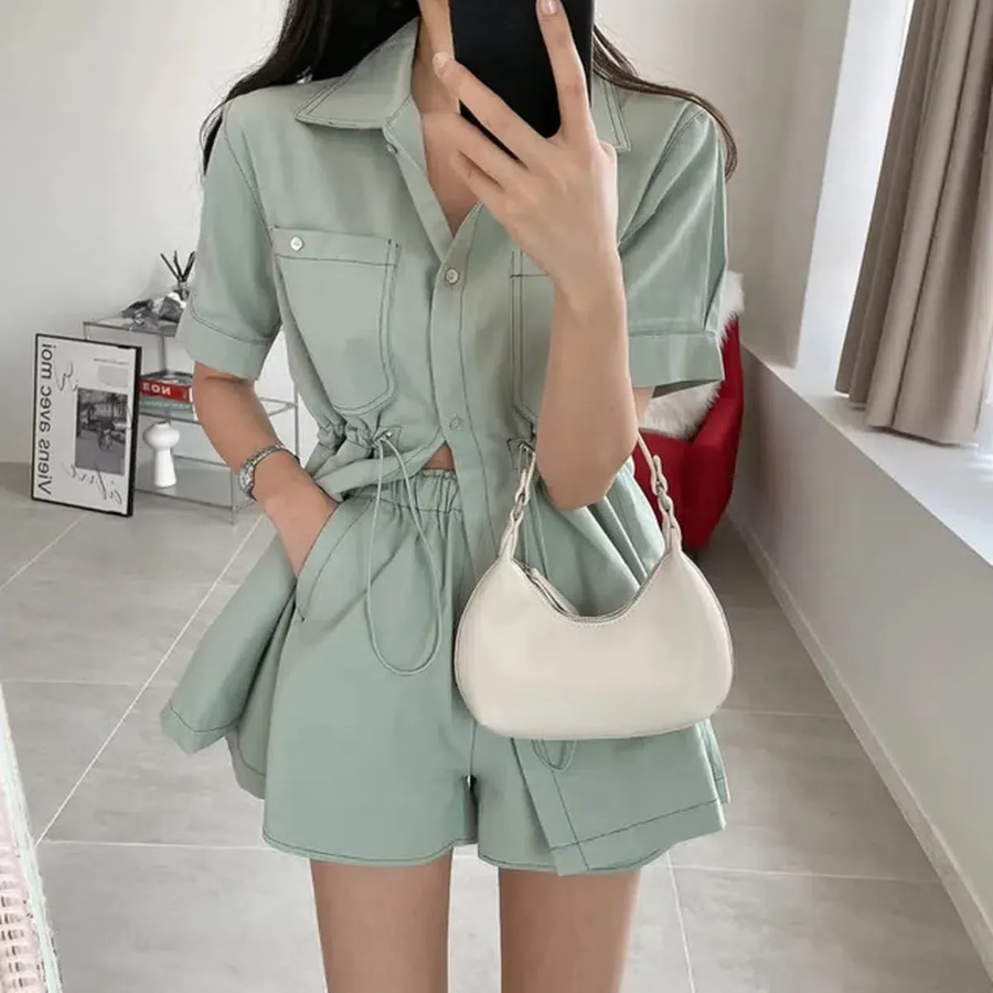 Рубашка с короткими шортами