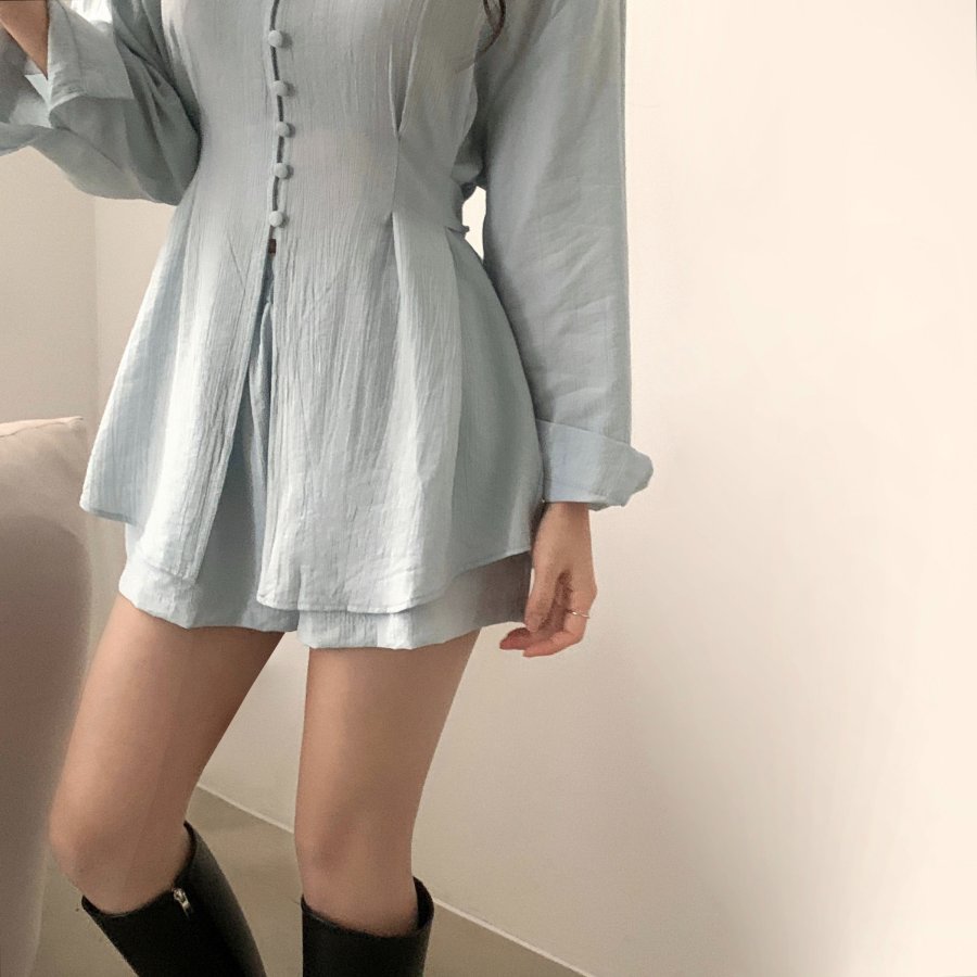 Шифоновая удлиненная блузка с и юбка-шорты