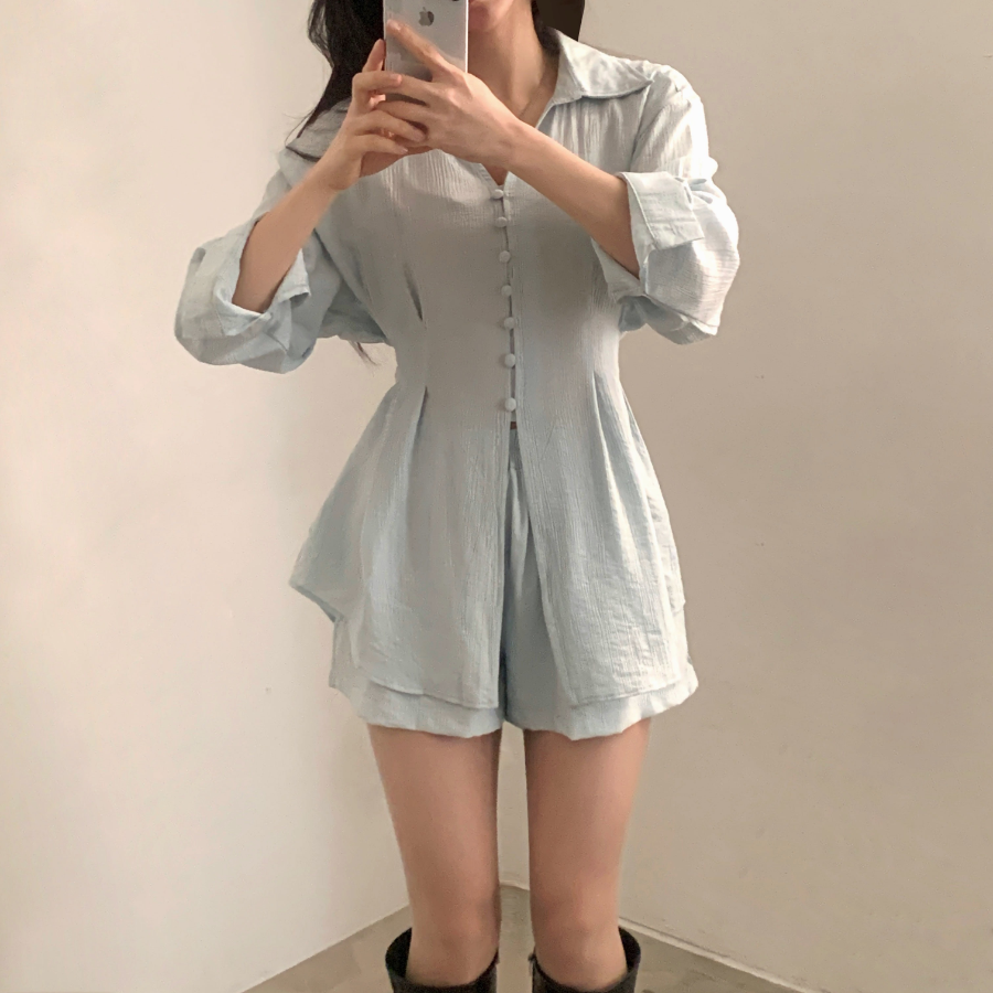 Шифоновая удлиненная блузка с и юбка-шорты