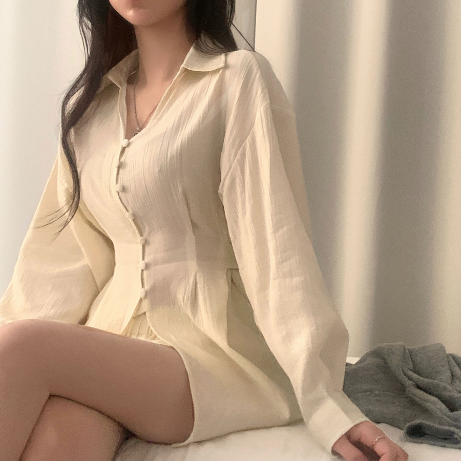 Шифоновая удлиненная блузка с и юбка-шорты