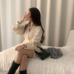 Шифоновая удлиненная блузка с и юбка-шорты