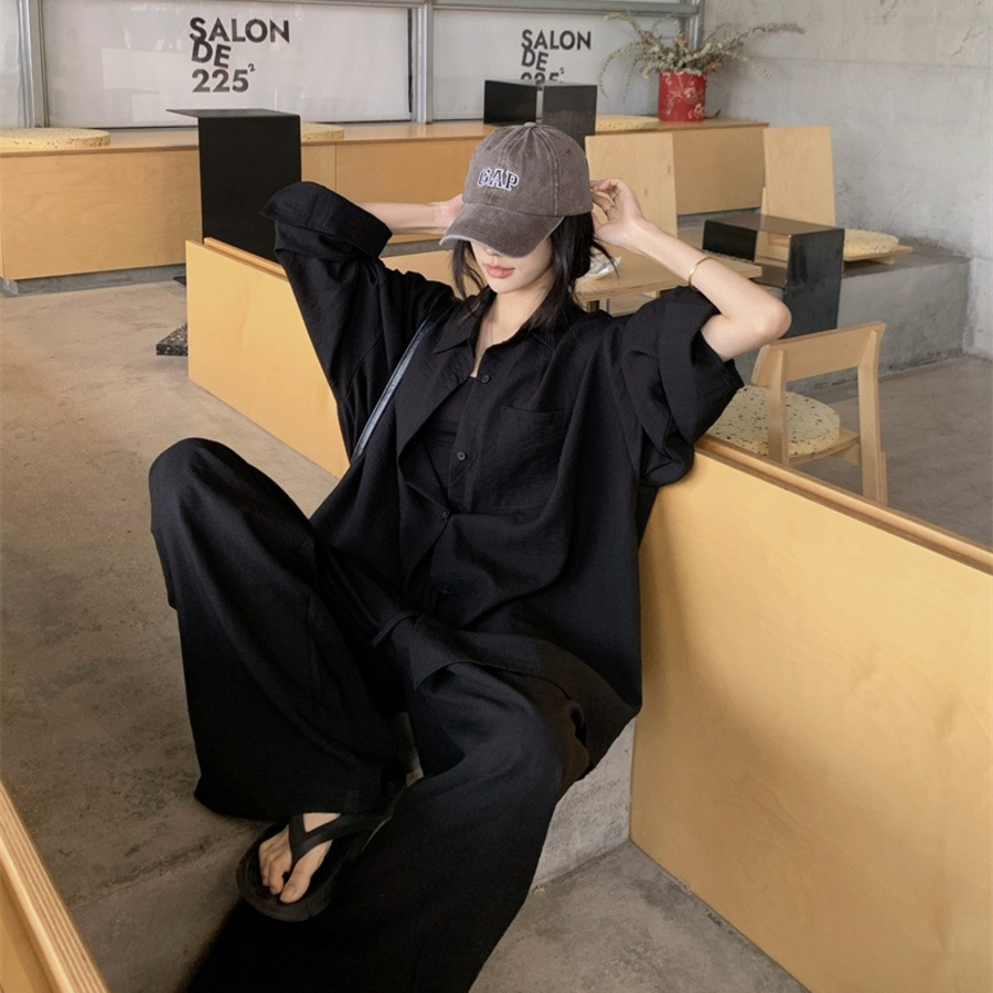 Рубашка оверсайз и широкие брюки