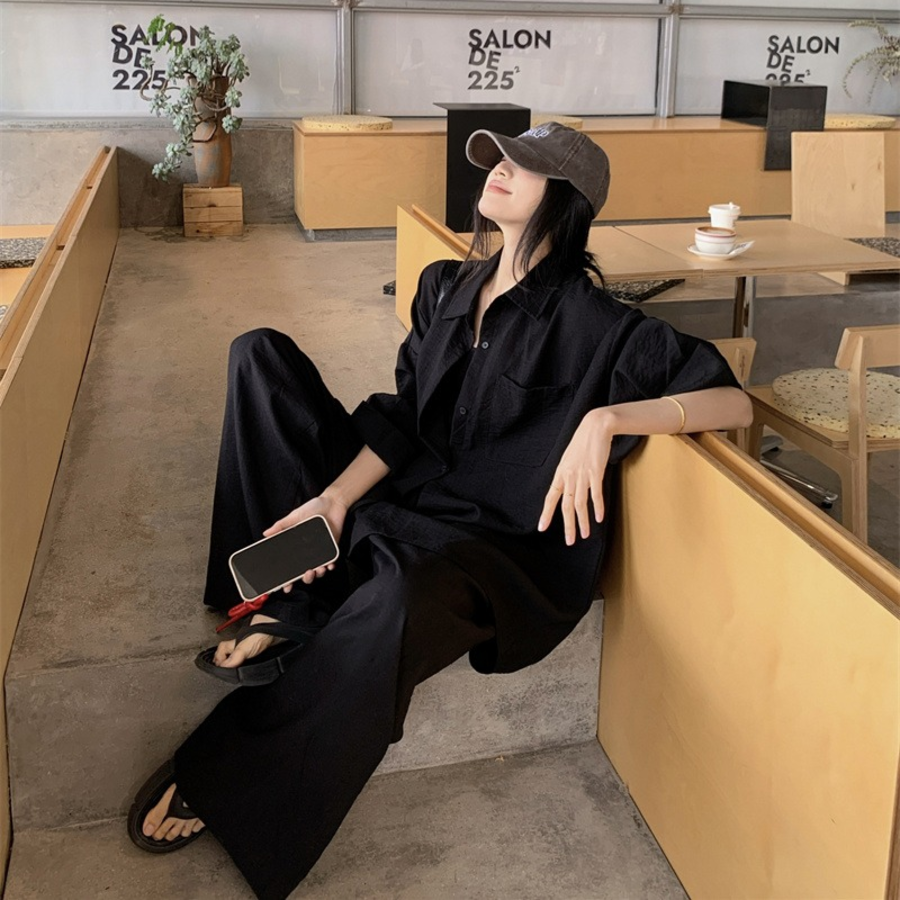 Рубашка оверсайз и широкие брюки