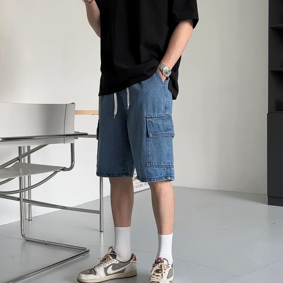 Ocean One-Tuck Cargo Denim Shorts
