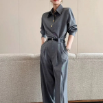 Классический жакет с длинным рукавом и широкие брюки