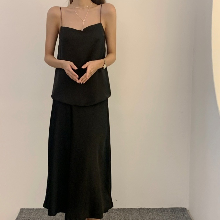 Комплект с топом на бретелях и длинной юбкой-русалкой