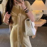 Комплект с кроп-топом и широкими трикотажными брюками