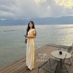 Комплект с кроп-топом и широкими трикотажными брюками