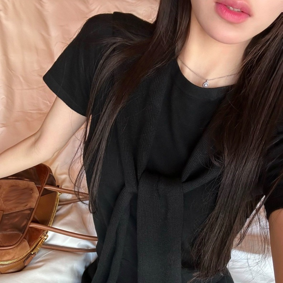 Комплект с кроп-топом и широкими трикотажными брюками