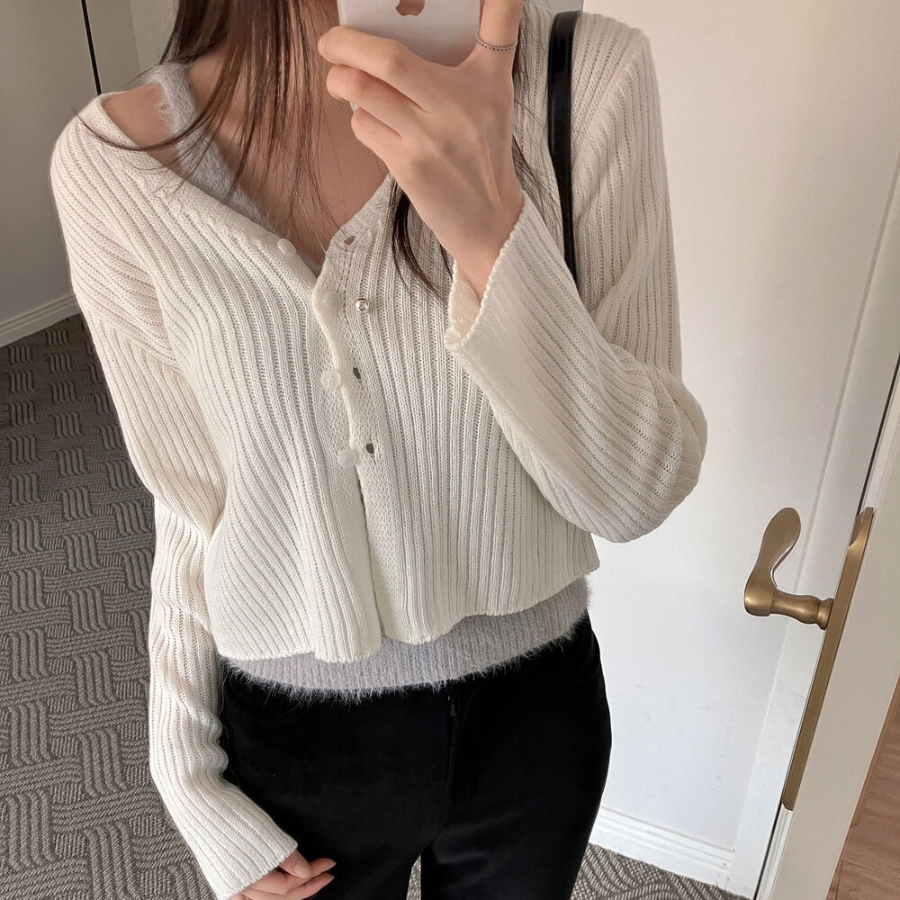 Mineb Ribbed Crop Cardigan