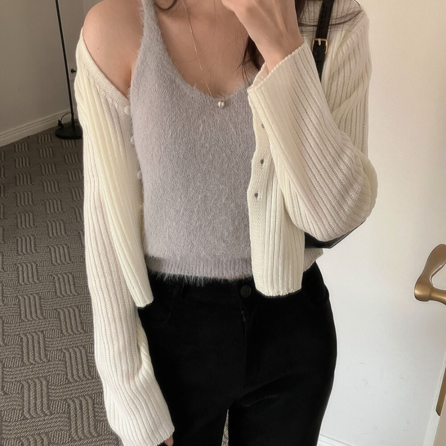 Mineb Ribbed Crop Cardigan
