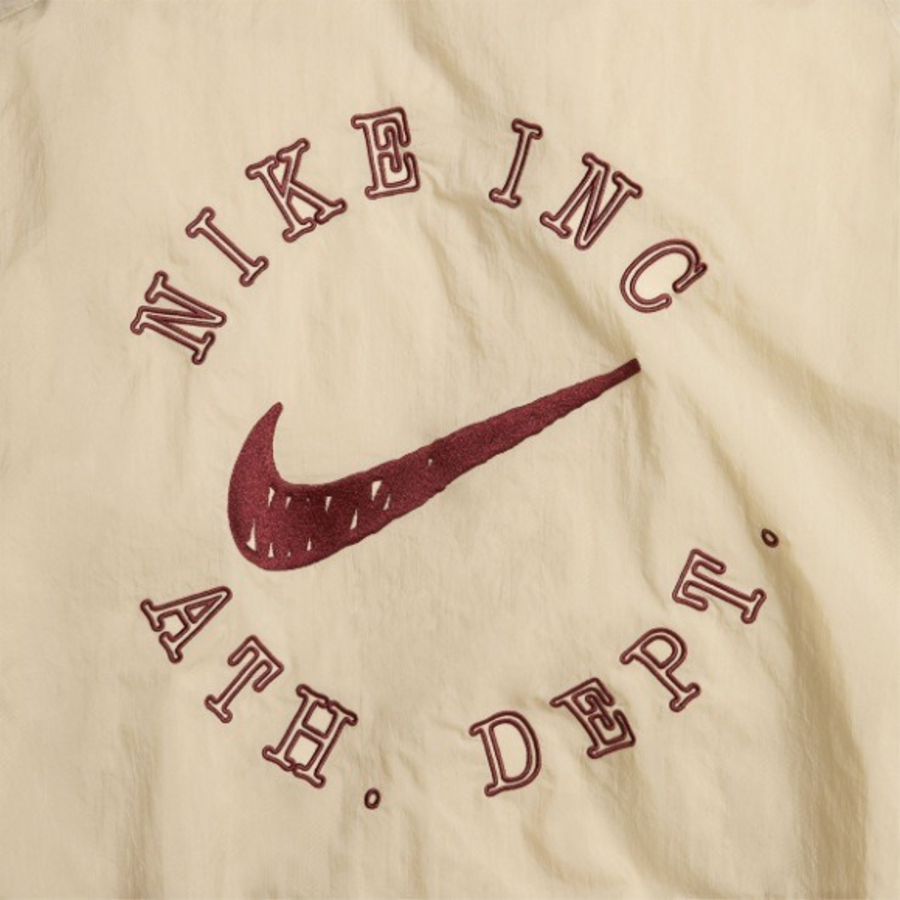 Nike Club Men’s Oversized Woven Track Jacket