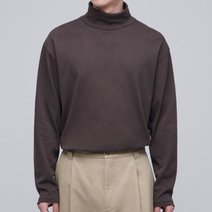 Relaxed Turtle Neck Long Sleeve T-Shirt [Dark Brown]