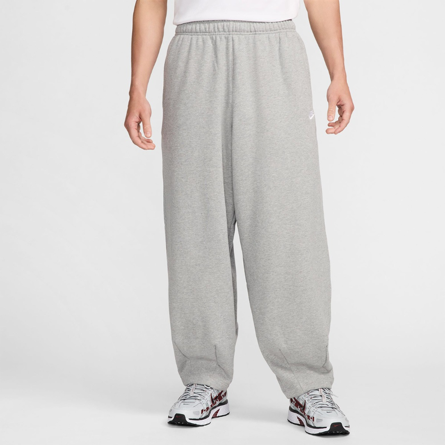 Nike Club FT Oversized Pants