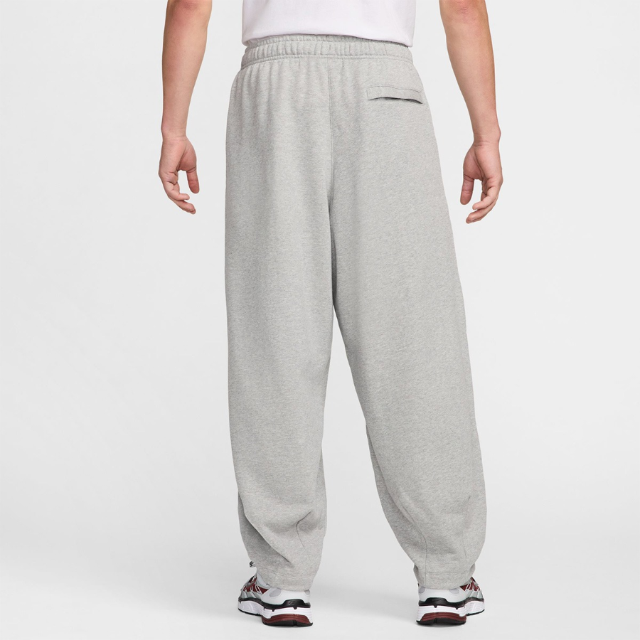 Nike Club FT Oversized Pants
