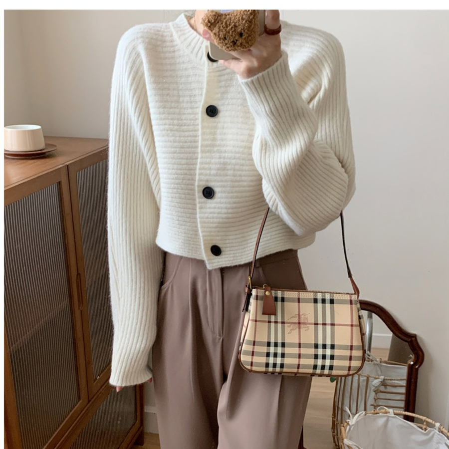 Feminine Styling Batwing Crop Knit Cardigan