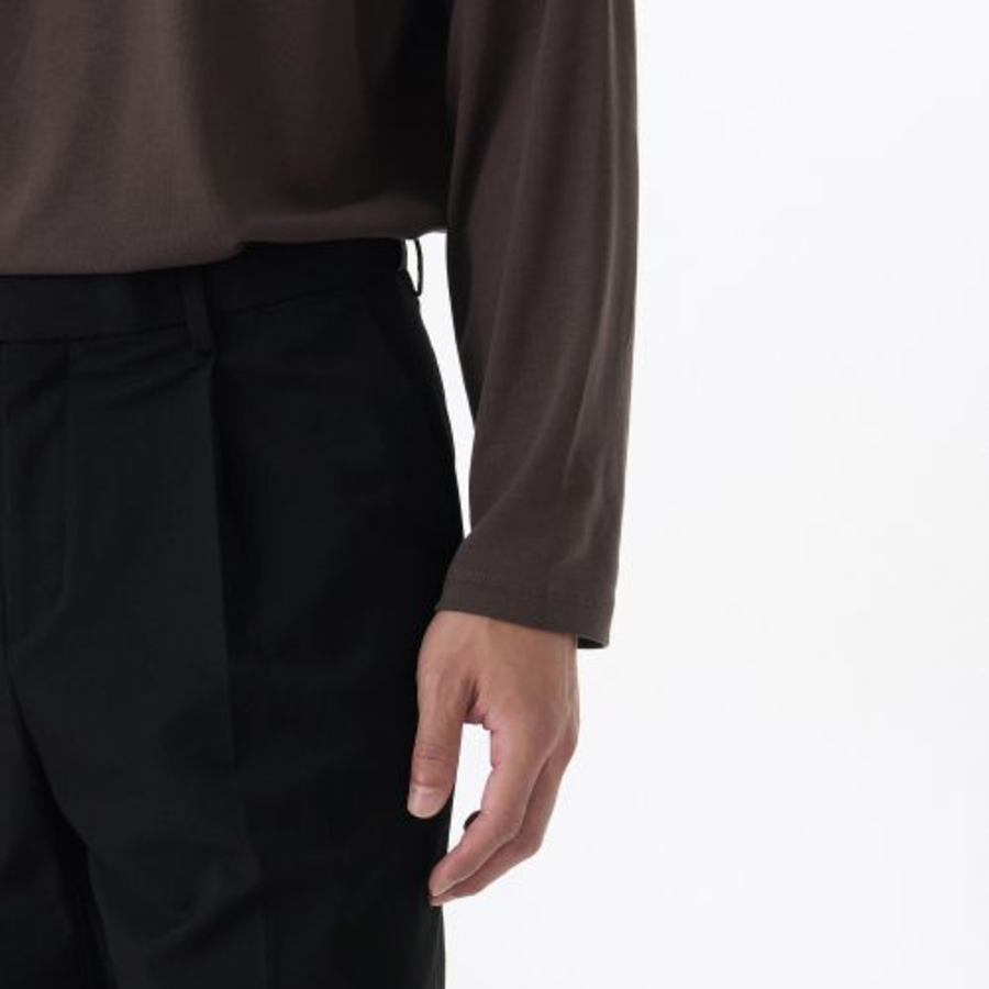 Relaxed Turtleneck Long Sleeve Knit T-Shirt [Dark Brown]