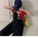 Широкий джинсовый комбинезон с лямками