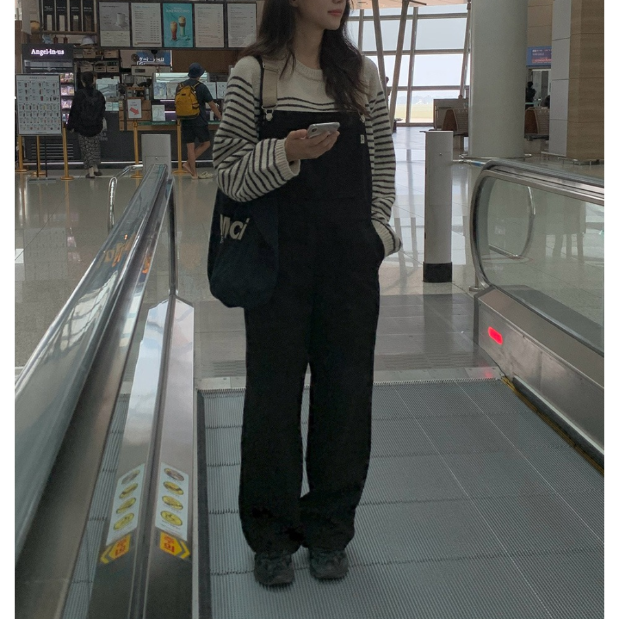 Комбинезон с контрастными вставками