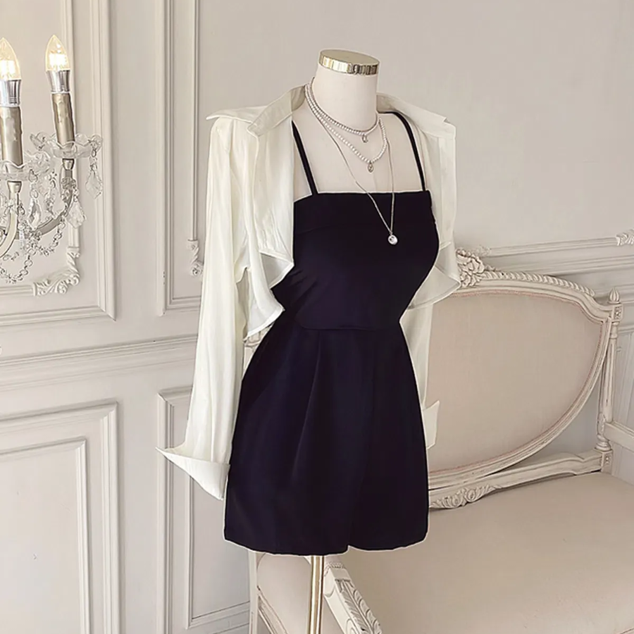 Комплектный комбинезон с кроп-блузкой и шортами