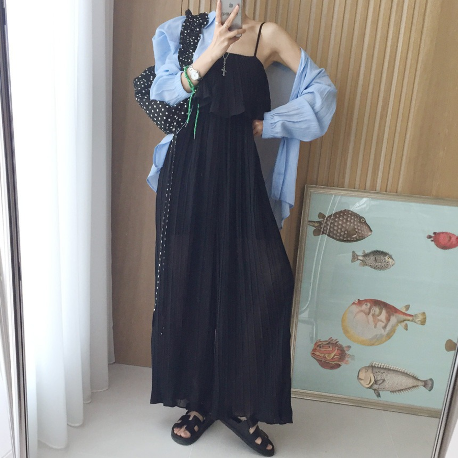 Летний комбинезон с плиссированными брюками и бандо-бюстье с оборками