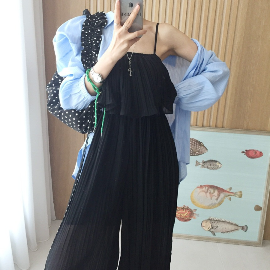 Летний комбинезон с плиссированными брюками и бандо-бюстье с оборками