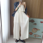 Летний комбинезон с плиссированными брюками и бандо-бюстье с оборками