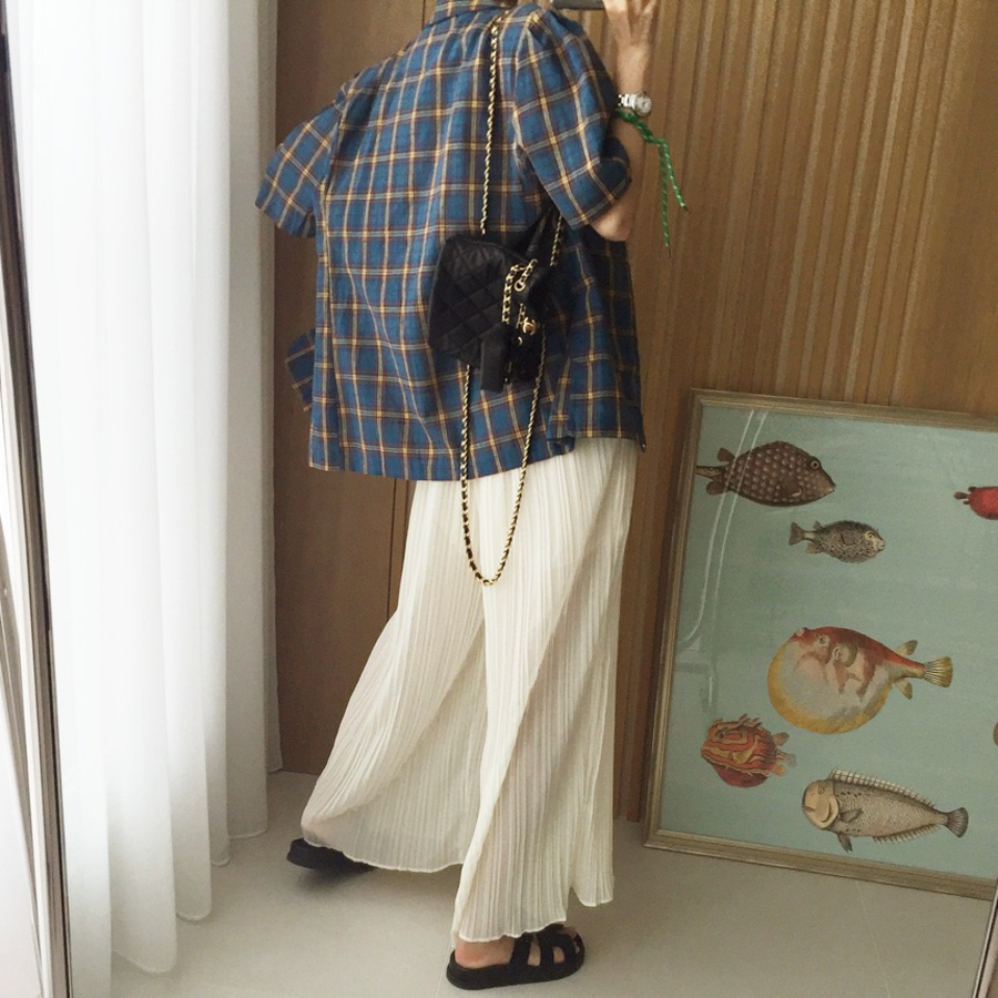 Летний комбинезон с плиссированными брюками и бандо-бюстье с оборками