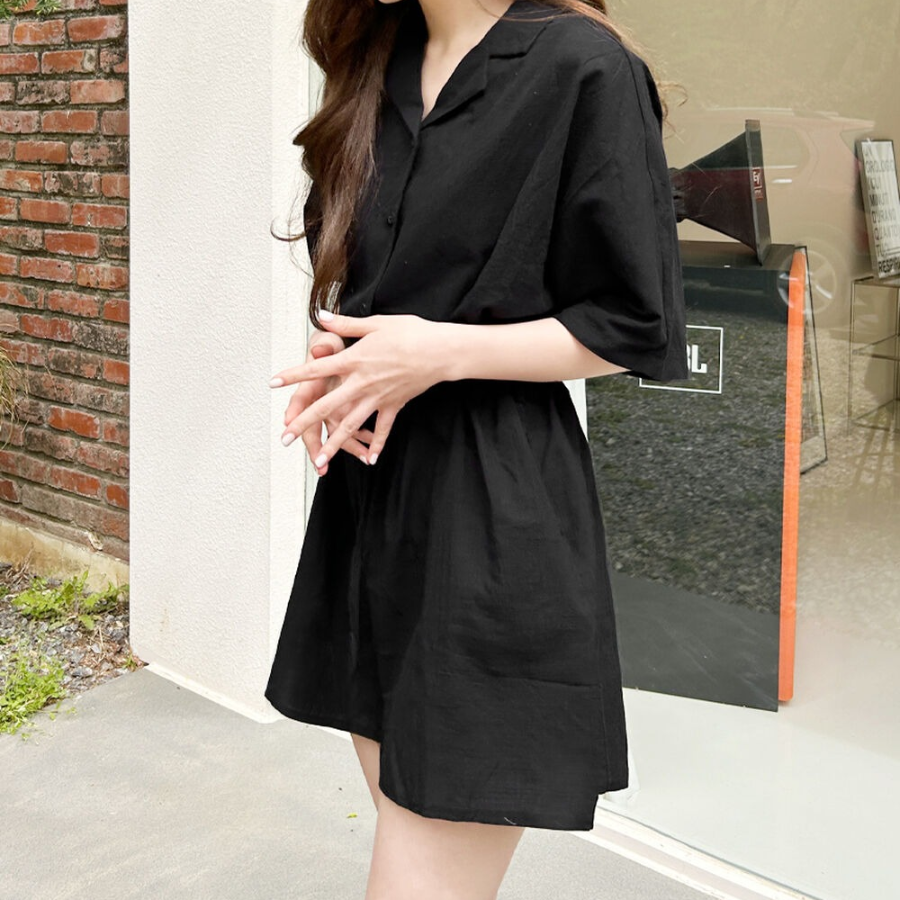 Льняной комбинезон-шорты с короткими рукавами и регулируемым шнурком на талии