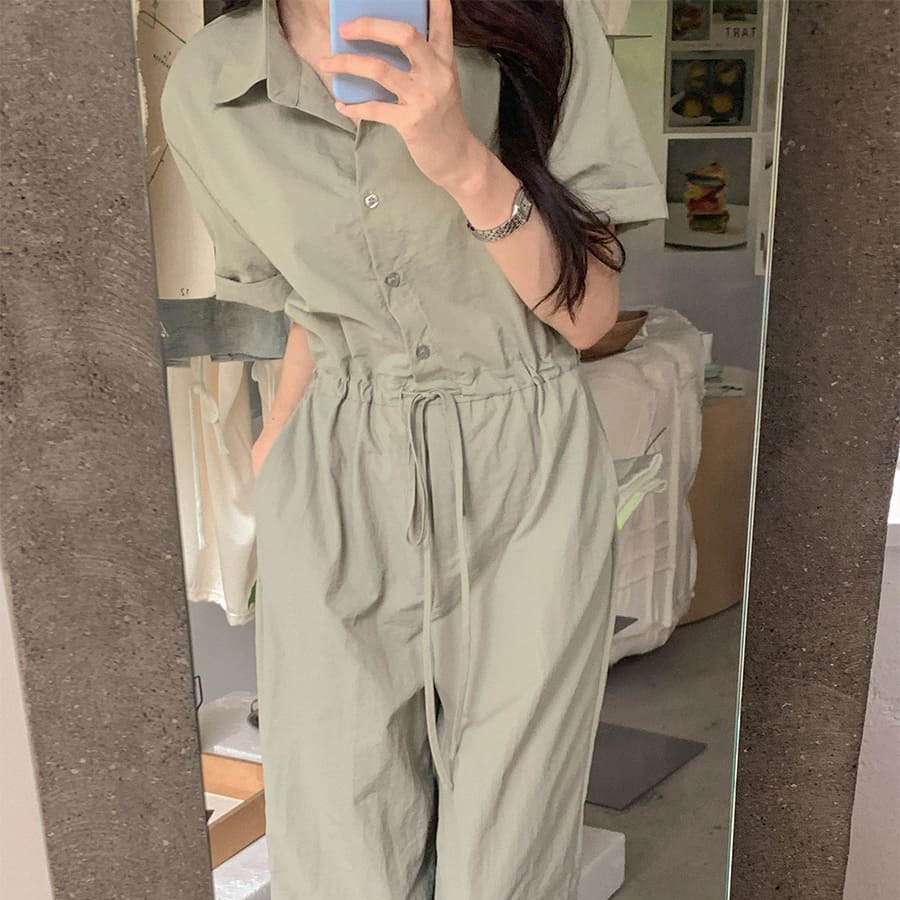 Лёгкий комбинезон с короткими рукавами