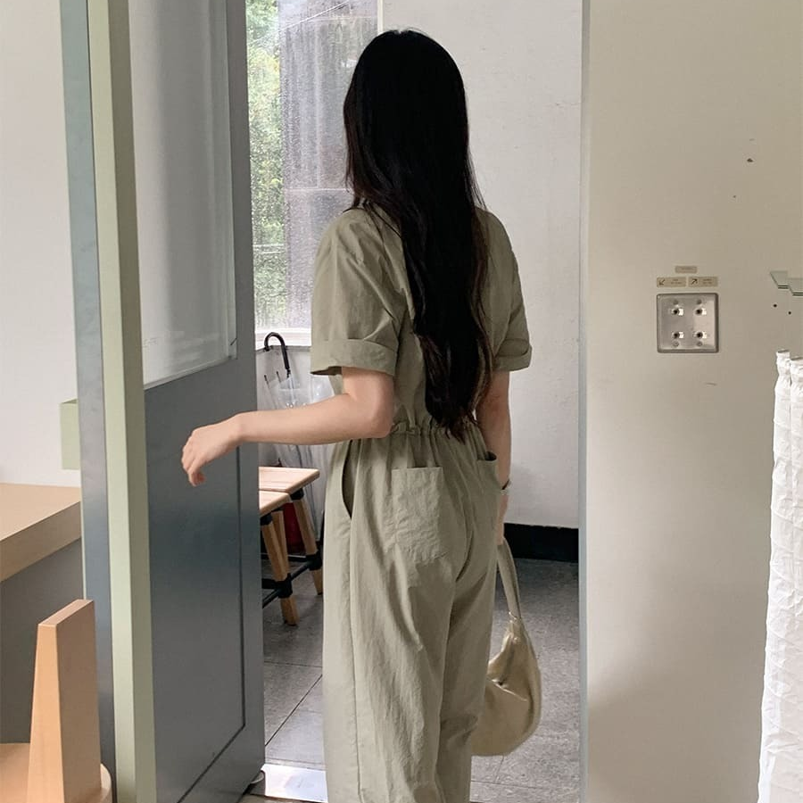 Лёгкий комбинезон с короткими рукавами