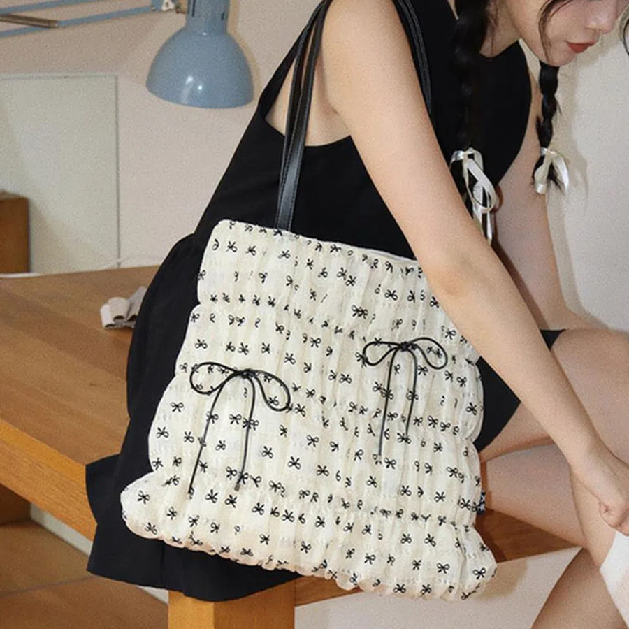 Ribbon Point Shirring Bag — нежность и лёгкость для весенне-летнего образа