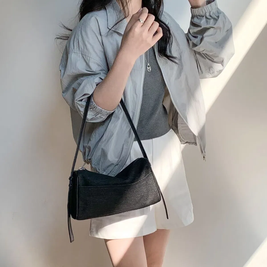 Folding Square Baguette Bag — универсальный помощник на каждый день