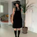 Минималистичное миди-платье комбинезон с подтяжками