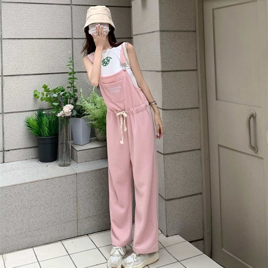 Трикотажный комбинезон на подтяжках с широкими брюками