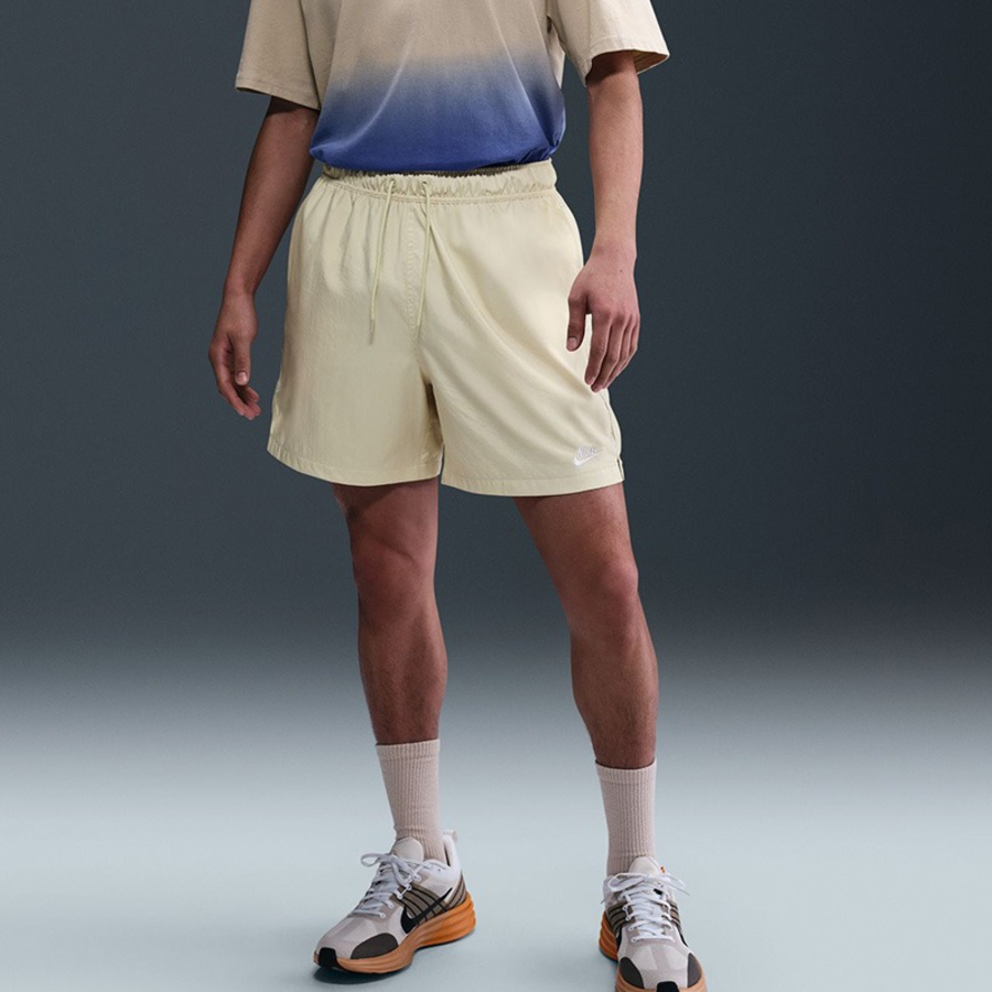 Nike Club Men's Woven Flow Shorts