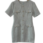 Мини-платье из твида с короткими рукавами и золотыми пуговицами