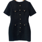 Мини-платье из твида с короткими рукавами и золотыми пуговицами