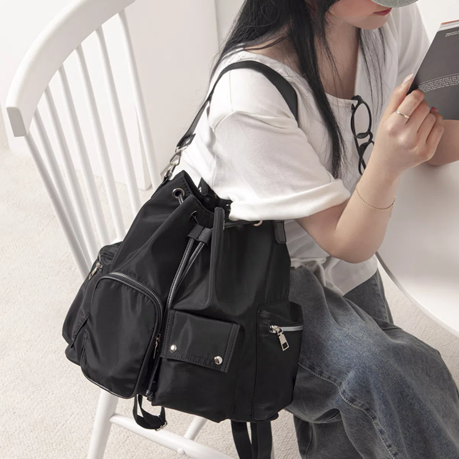 Nylon Multipocket Backpack Shoulder Bag — функциональность и стиль в городском ритме