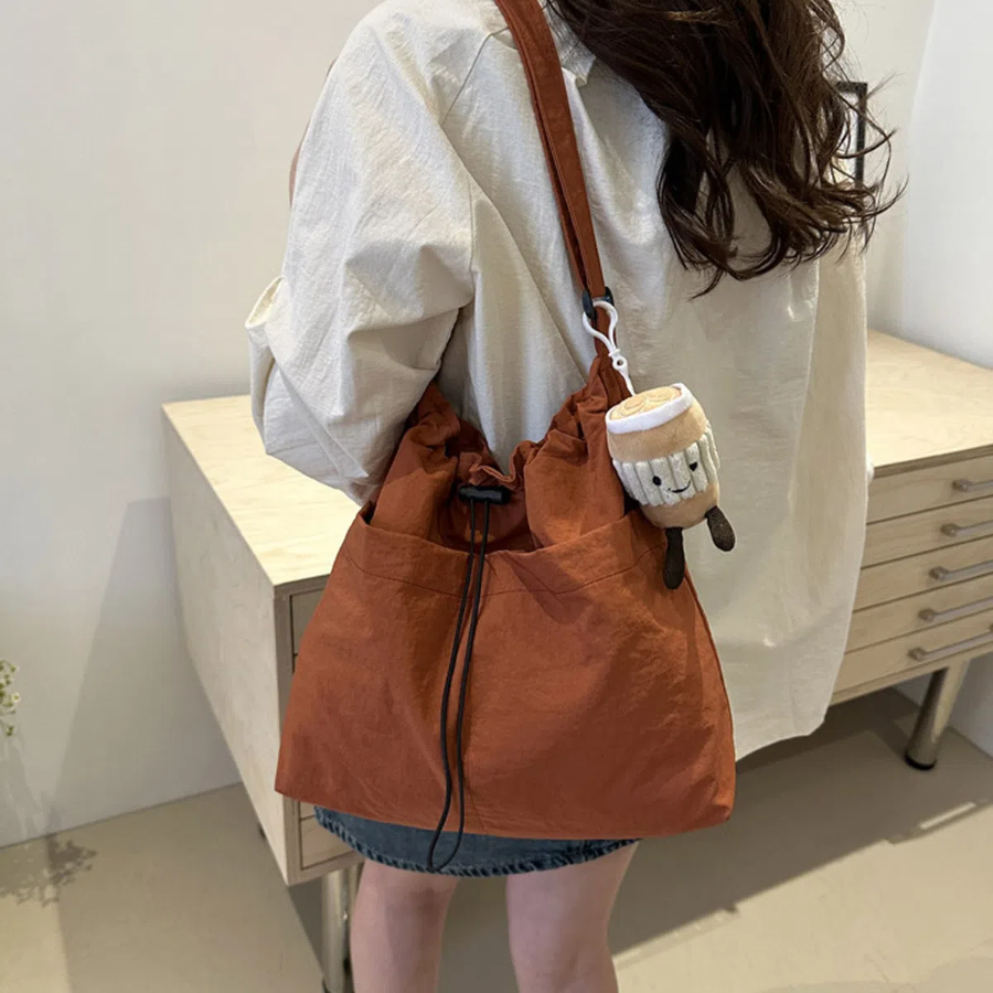 Piang Daily Lightweight Nylon Drawstring Bag — лёгкость, универсальность и городской комфорт