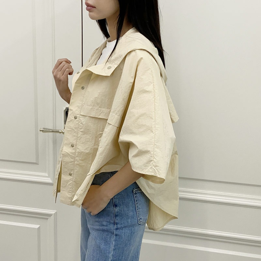 Nylon Cape 3/4 Sleeve Hooded Windbreaker